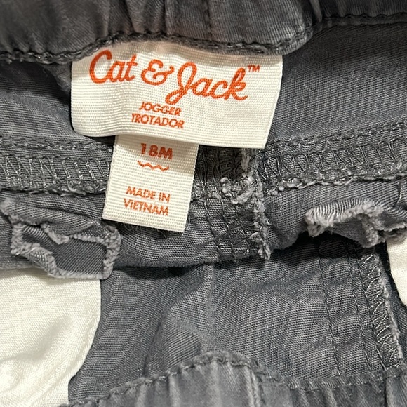 Cat & Jack Gray Kids Jogger Pants - Picture 3 of 4